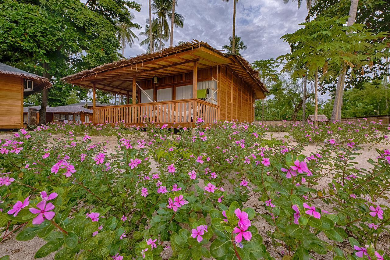 Kuda Laut Boutique Dive Resort Bunaken Luaran gambar
